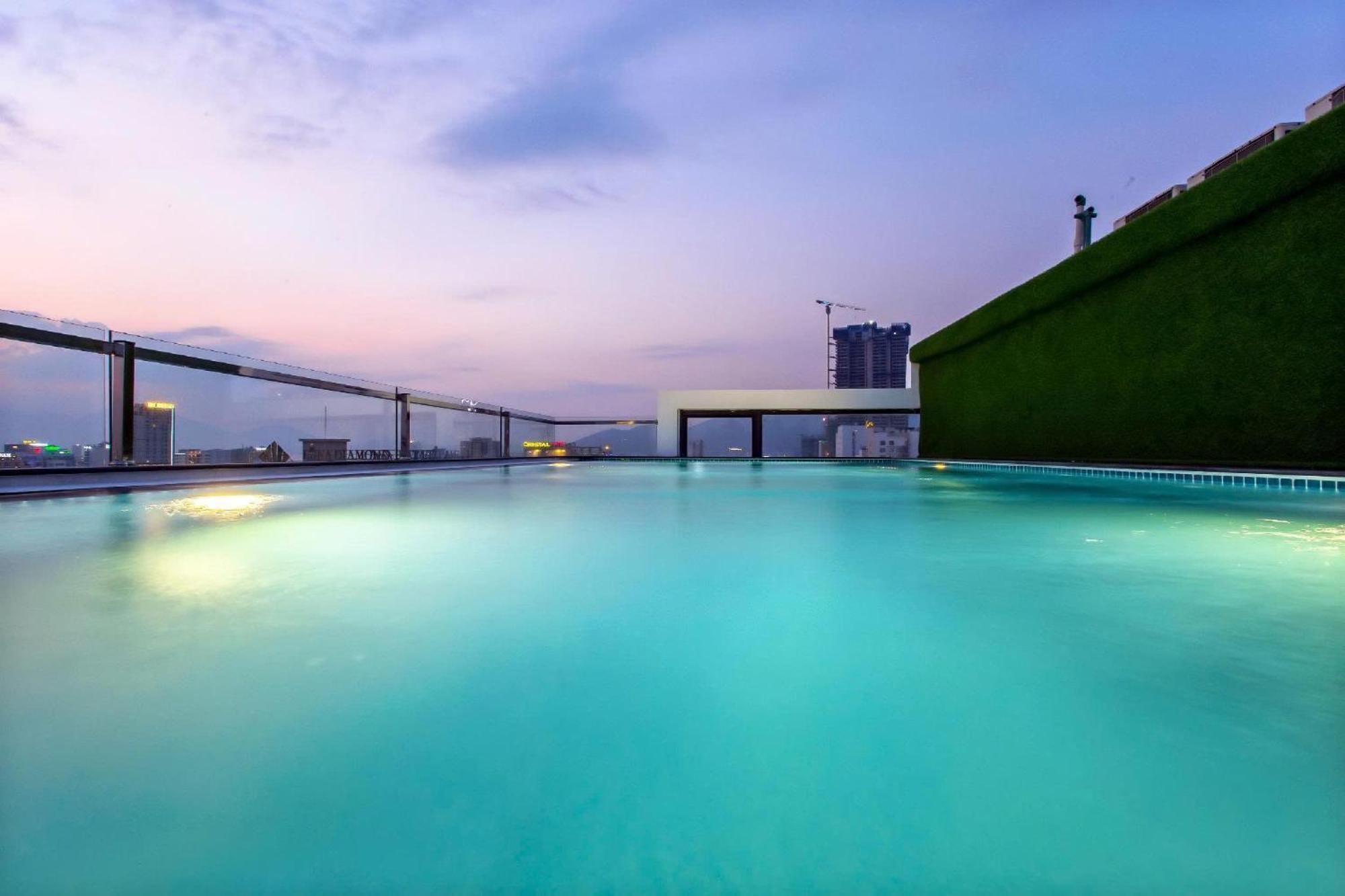 Ocean Haven Hotel Da Nang Bagian luar foto