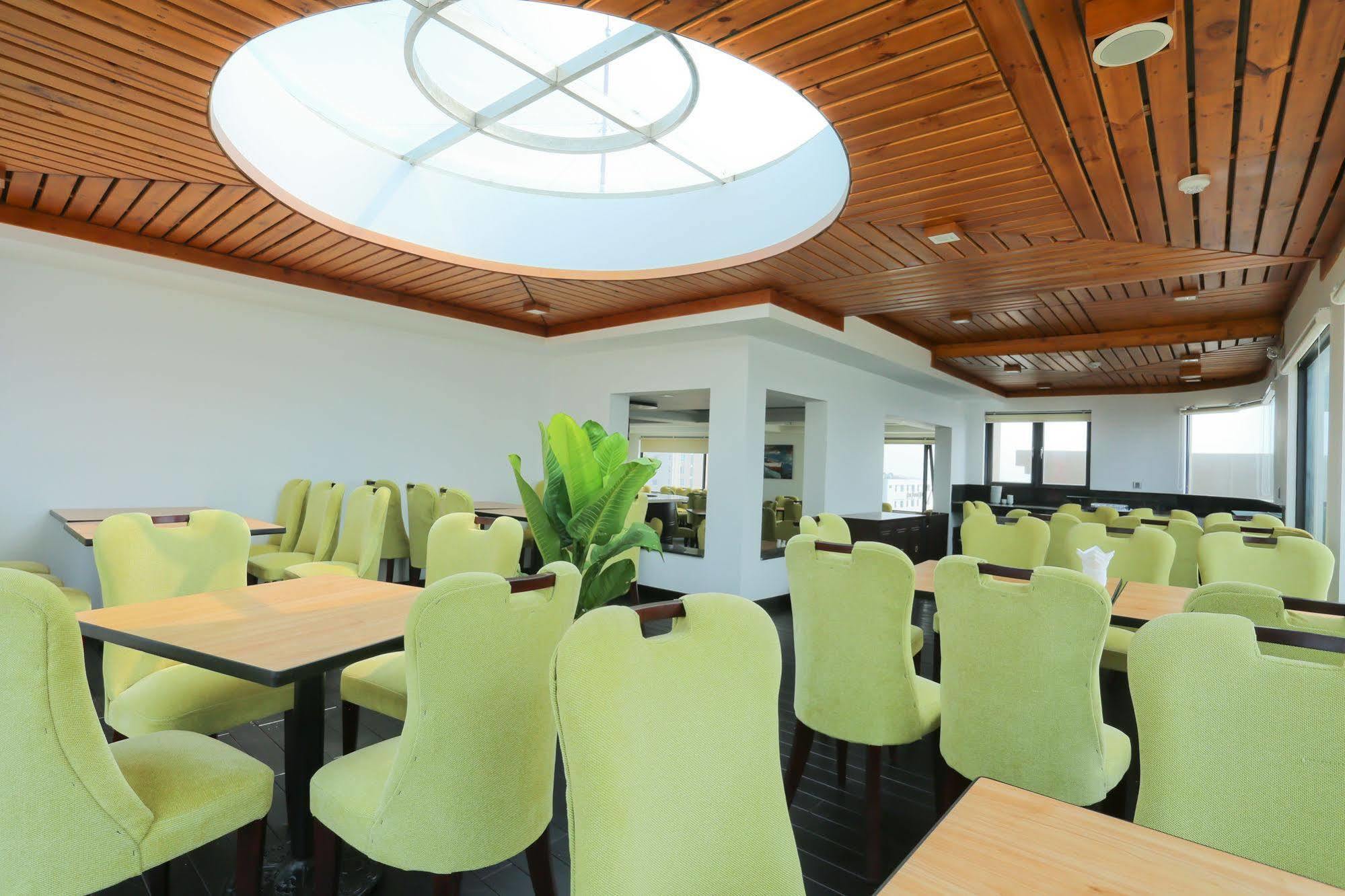 Ocean Haven Hotel Da Nang Bagian luar foto