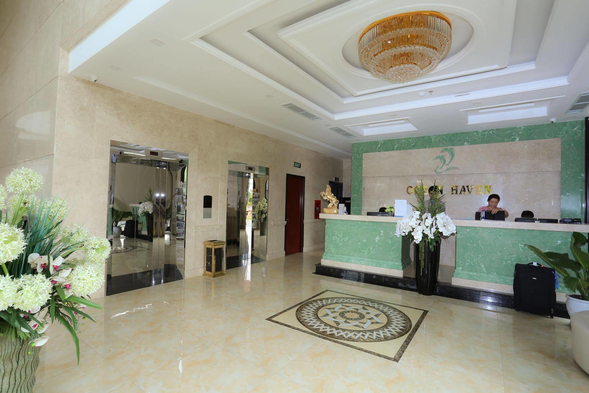 Ocean Haven Hotel Da Nang Bagian luar foto